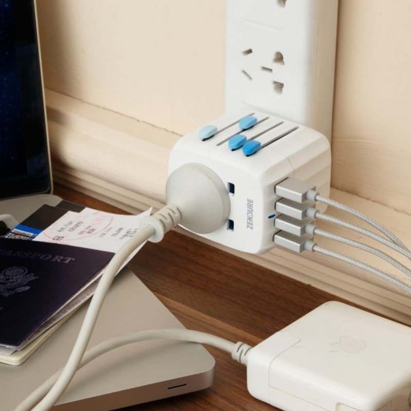 Zendure Passport 30W All in One Travel Adapter